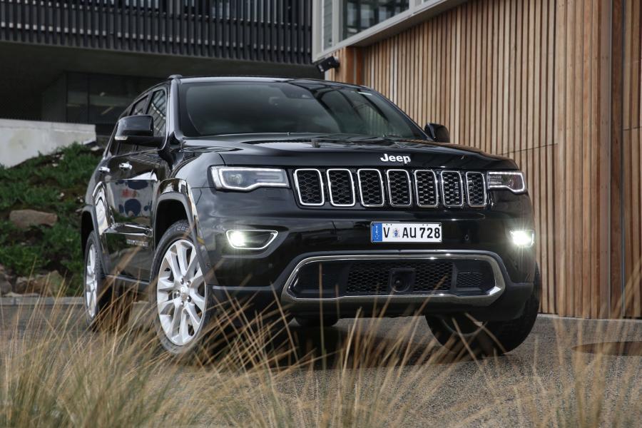  Jeep Grand Cherokee Limited (WK2) 2017 года  (AU) (фото 18 из 19)